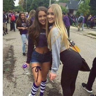 Ache o Erro na Imagem: As Meninas