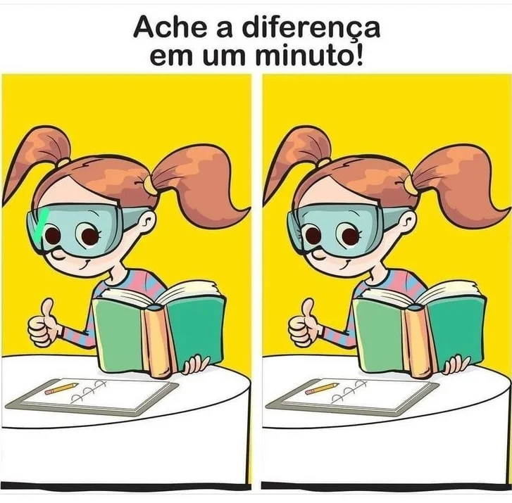 Ache a Diferença: Menina Estudando